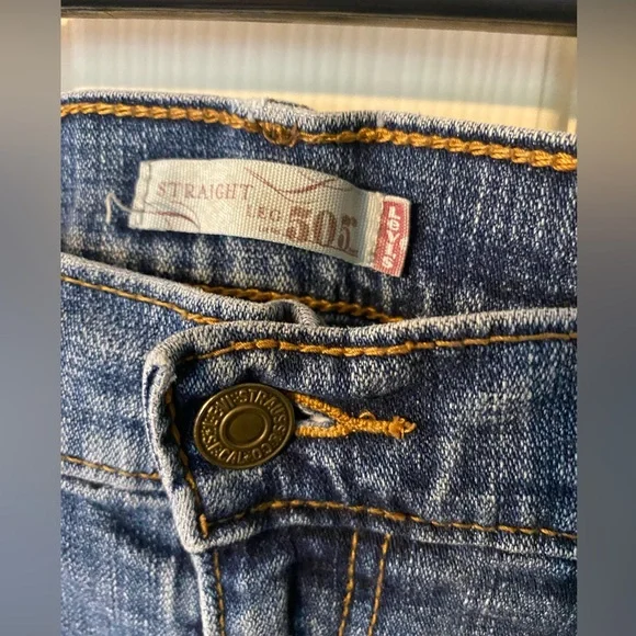 Levi's Women's Blue Jeans 505 straight leg 99% cotton 1% spandex size 10 10M - Picture 4 of 6